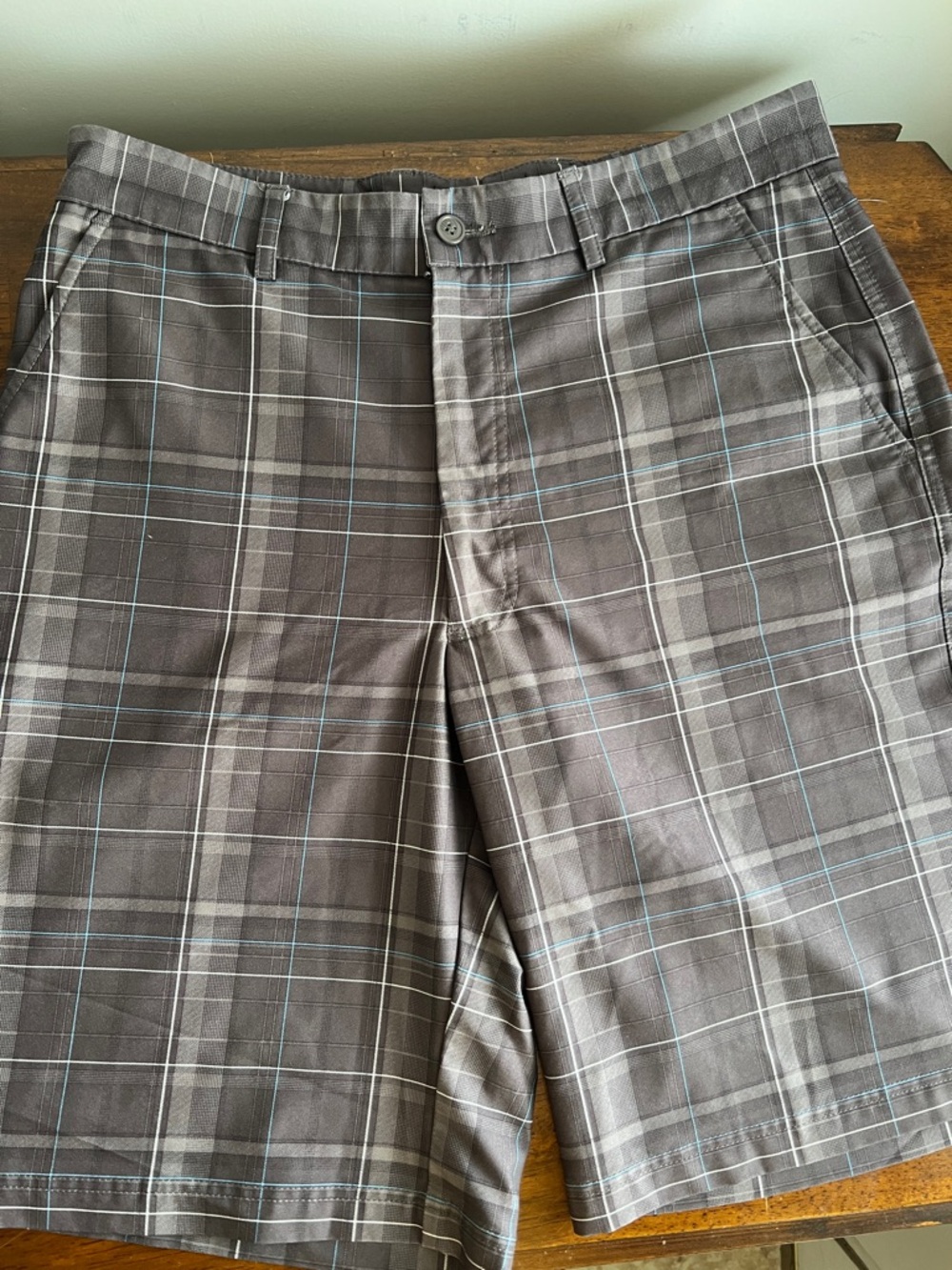 Kirkland Signature Gray Plaid Flat-Front Shorts
